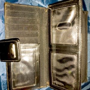 Nine West wallet